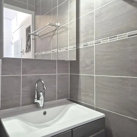Classic Avec Balcon Et Parking Securise - Capacite 2 Pers - Fr-1-867-3 Apartamento *
